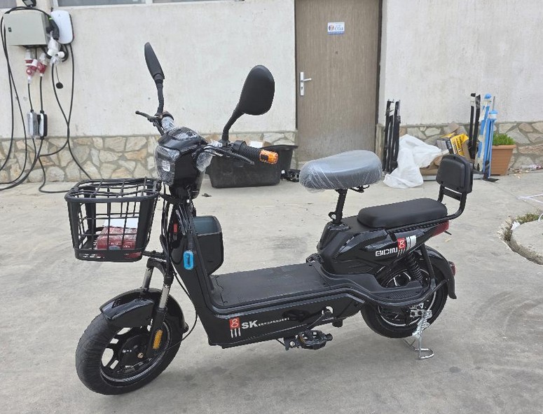 Мотор с педали и Електромотор 750W